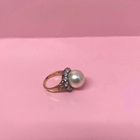 HC Marked Sterling Silver Ring with Big Faux Pearl and CZ Gold Plated Size 8 - Picture 1 of 5